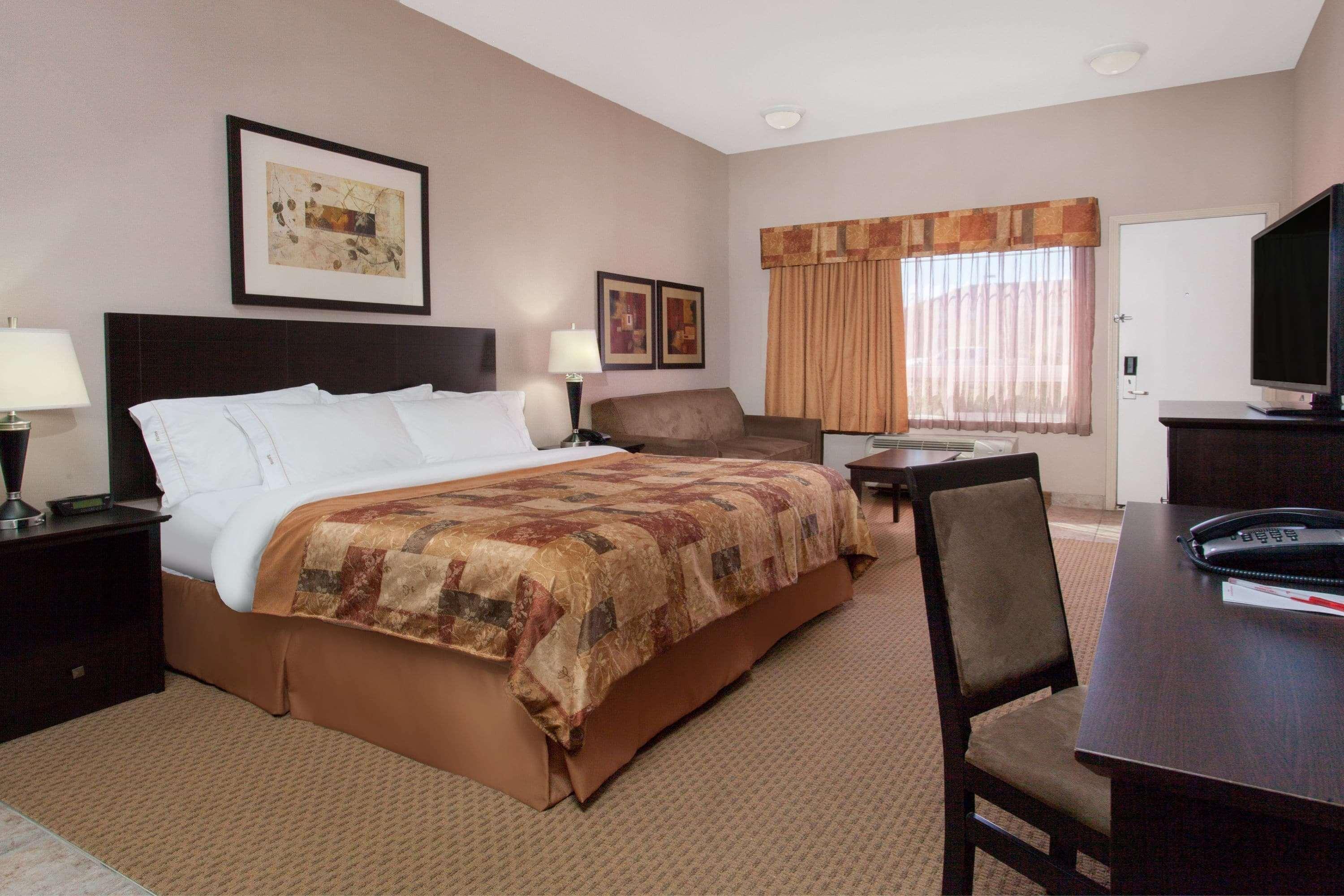 Hotel Ramada By Wyndham Brooks Extérieur photo
