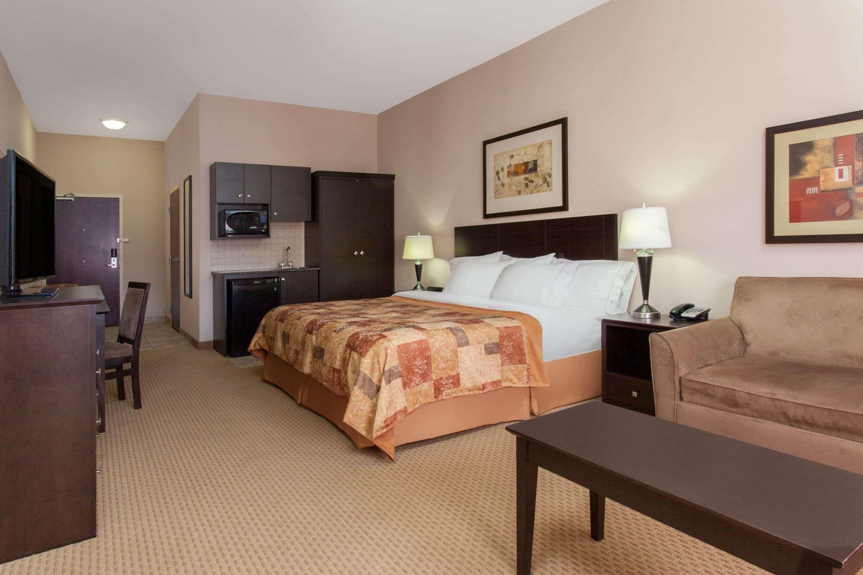 Hotel Ramada By Wyndham Brooks Extérieur photo